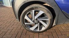 Toyota Aygo X 1.0 VVT-i Edge 5dr Auto Petrol Hatchback